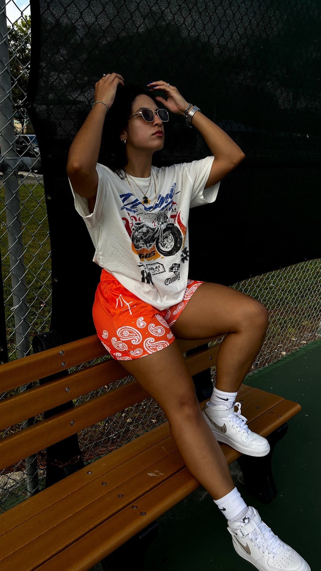 streetwear, women streetwear, streetwear fashion women, streetwear fashion women street styles, streetwear fashion black women, streetwear fashion women summer, streetwear black women, streetwear women, street style women, italian street style women, street style, street wear women, fashion aesthetic women, women outfit inspo, summer fashion outfit inspo